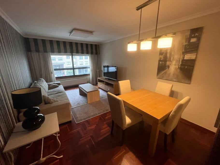 Piso En Bouzas Con Vistas A La Ria Lägenhet Vigo Exteriör bild