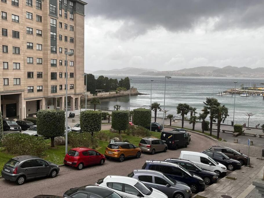 Piso En Bouzas Con Vistas A La Ria Lägenhet Vigo Exteriör bild